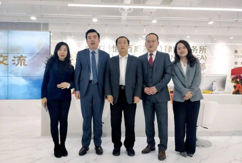 合同纠纷律师：护航企业法律之盾
